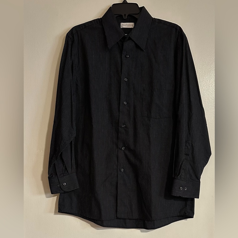 Bundle 2 Items for $20! Van Heusen Men's Black Wrinkle Free Long Sleeve Shirt 16
